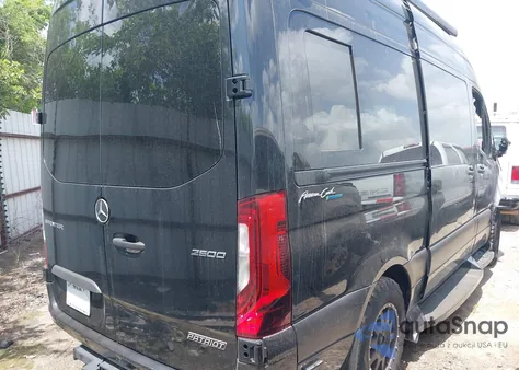 2023 Mercedes-Benz Sprinter 2500 Standard Roof 4-Cyl Diesel Ho from USA, damaged, VIN W1X4NBHY7PT136756